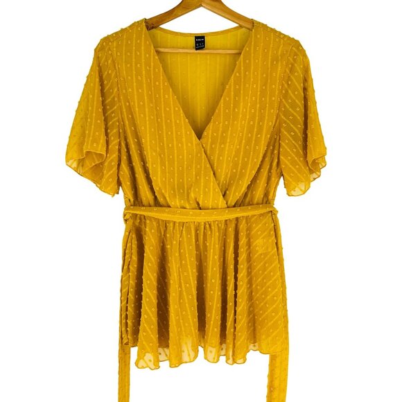 SHEIN Mustard Yellow Surplice Neck Flutter Sleeve Tie Waist Dot Textured Top M/6 - Picture 4 of 9